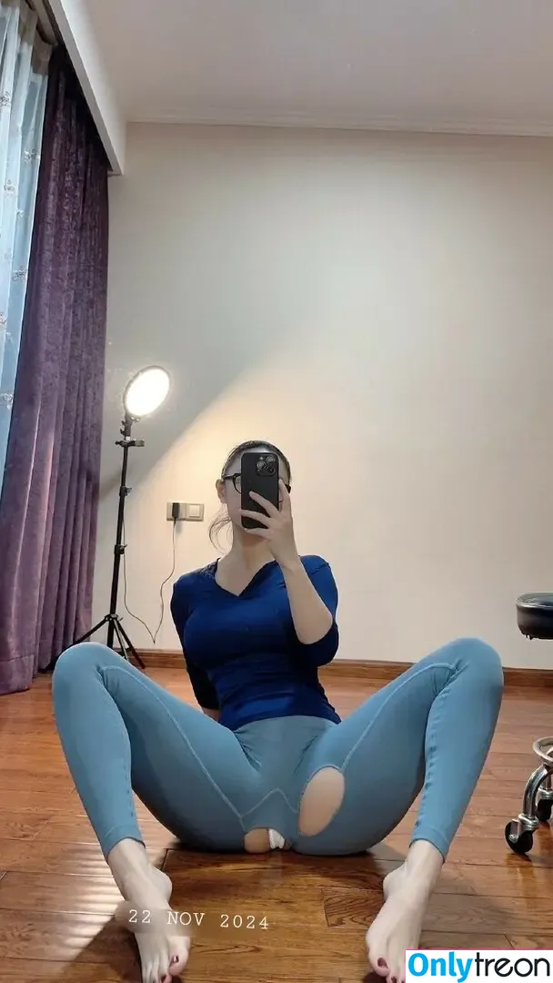 QiaoniuTT nude photo #5478 (qiaoniu_tt / 俏妞)