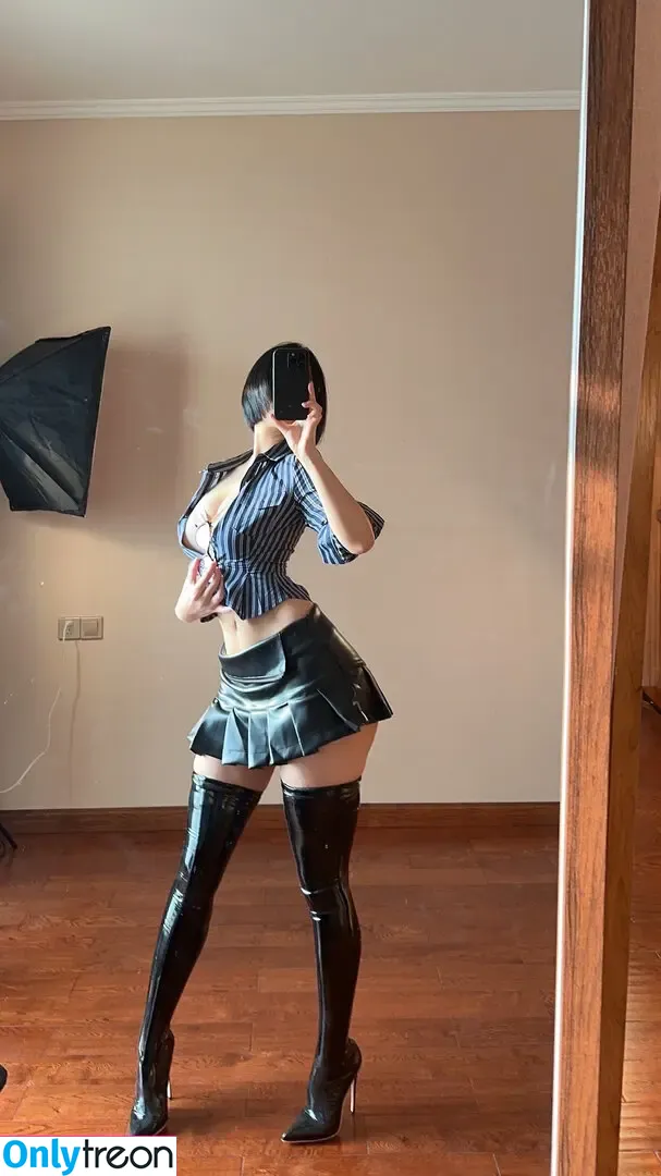 QiaoniuTT nude photo #5562 (qiaoniu_tt / 俏妞)