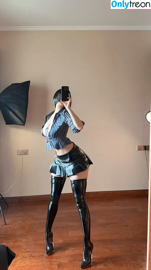 QiaoniuTT nude photo #5564 (qiaoniu_tt / 俏妞)