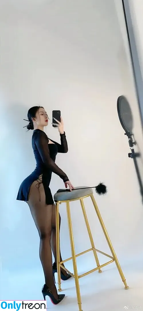 QiaoniuTT nude photo #5587 (qiaoniu_tt / 俏妞)