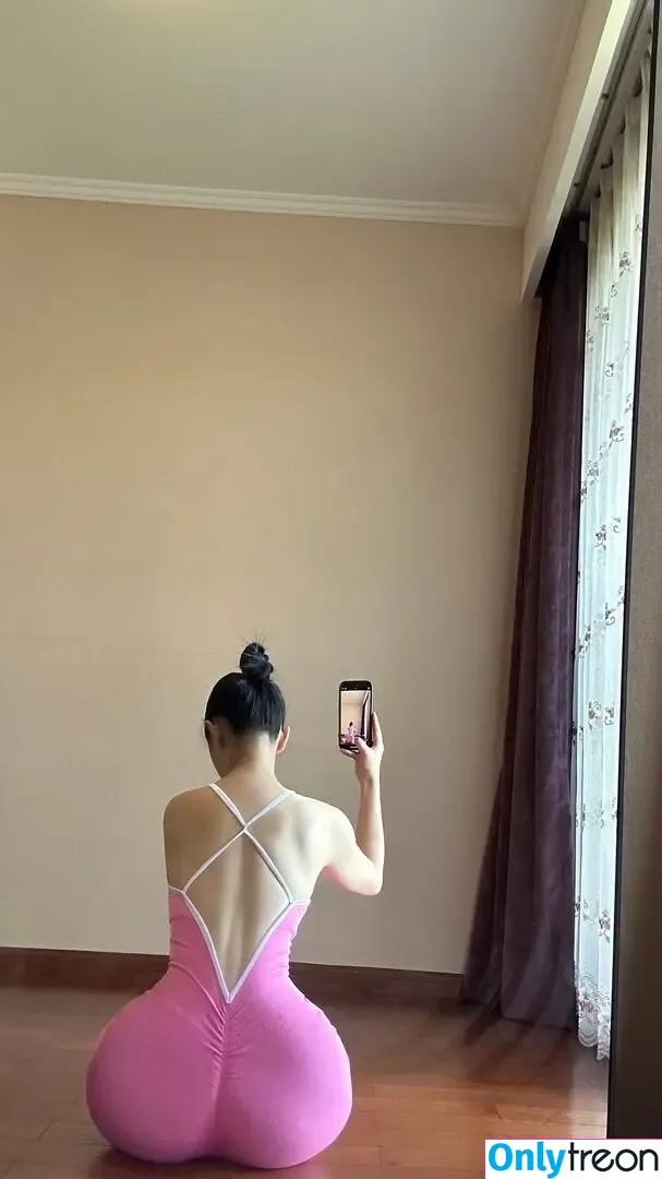 QiaoniuTT nude photo #6557 (qiaoniu_tt / 俏妞)