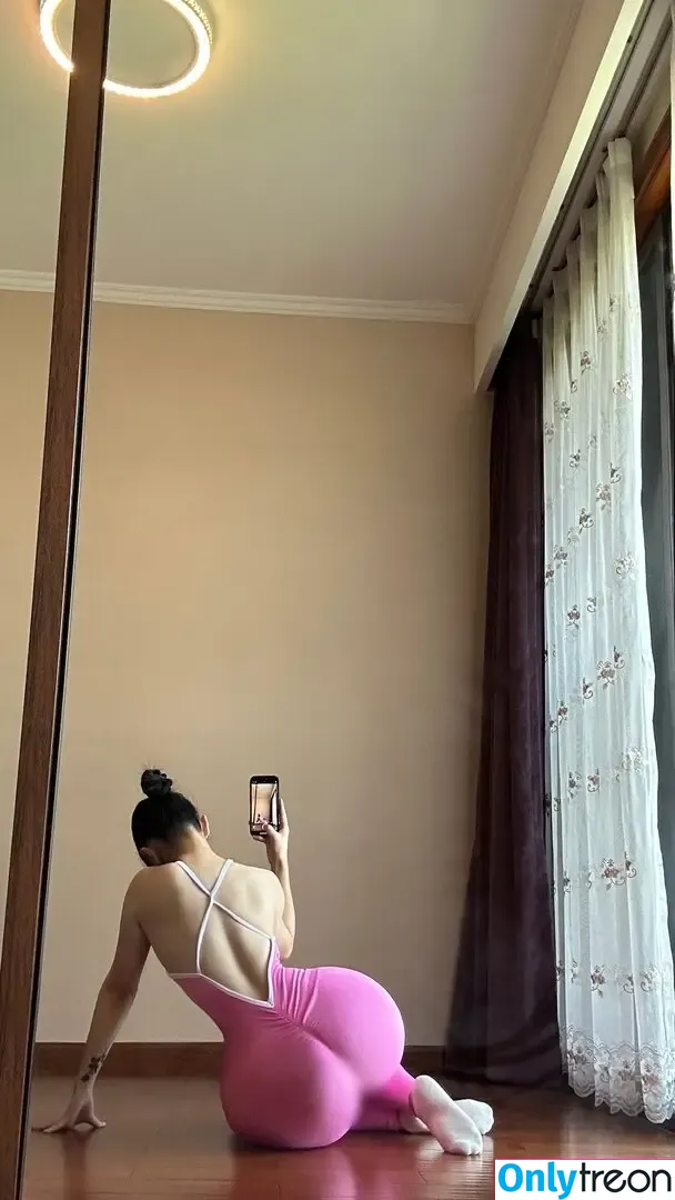 QiaoniuTT nude photo #6560 (qiaoniu_tt / 俏妞)