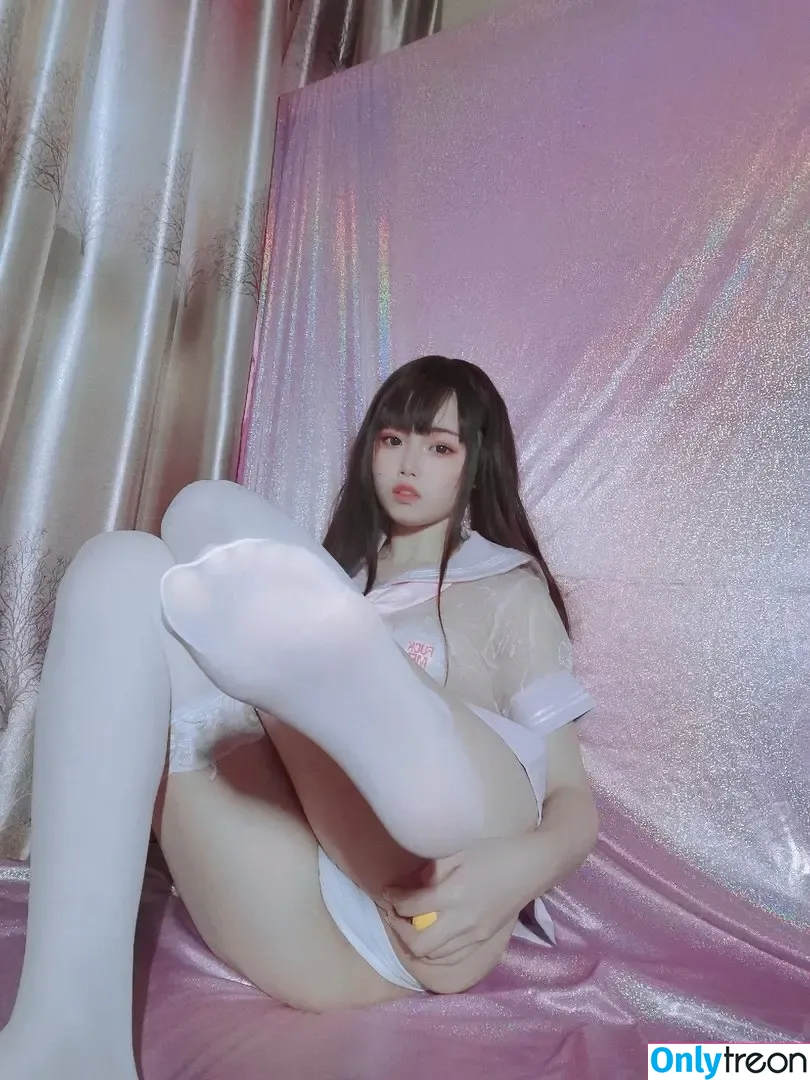 qiyuemiaozi nude photo #0043 (qiyuemiaozi97 / 七月喵子)