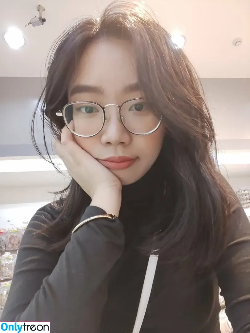 Qiyukaa nude photo #0006 (shiyuka)