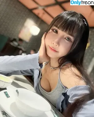 qqe_52772 / cutecaty077 / sylviachi.0707 / 喬喬兒QQE / 紀馨喬 nude photo #0036