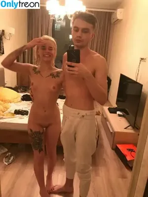 qqtati / gtfobae nude photo #0003