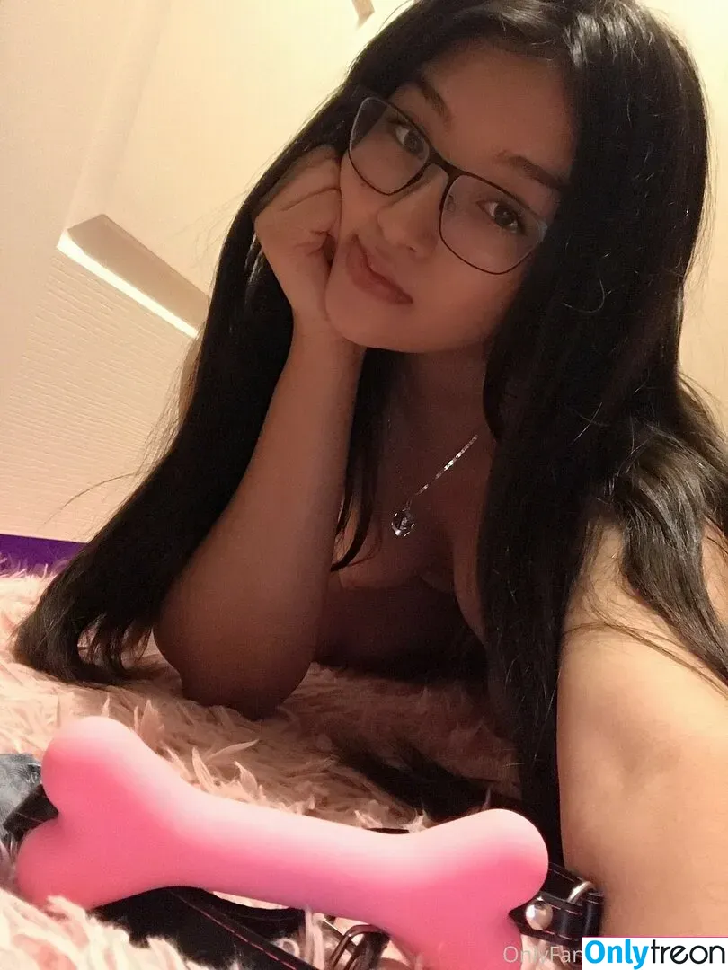 Qtbunn nude photo #0090 (qtbunnn)