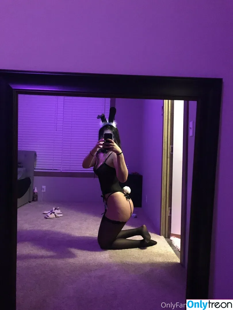 Qtbunn nude photo #0195 (qtbunnn)