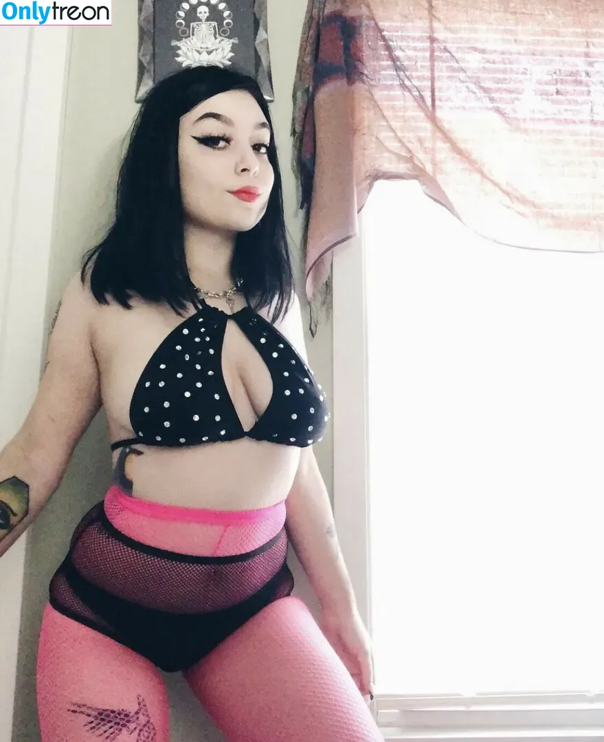 quaesitax nude photo #0002 (quaesita.pokes)
