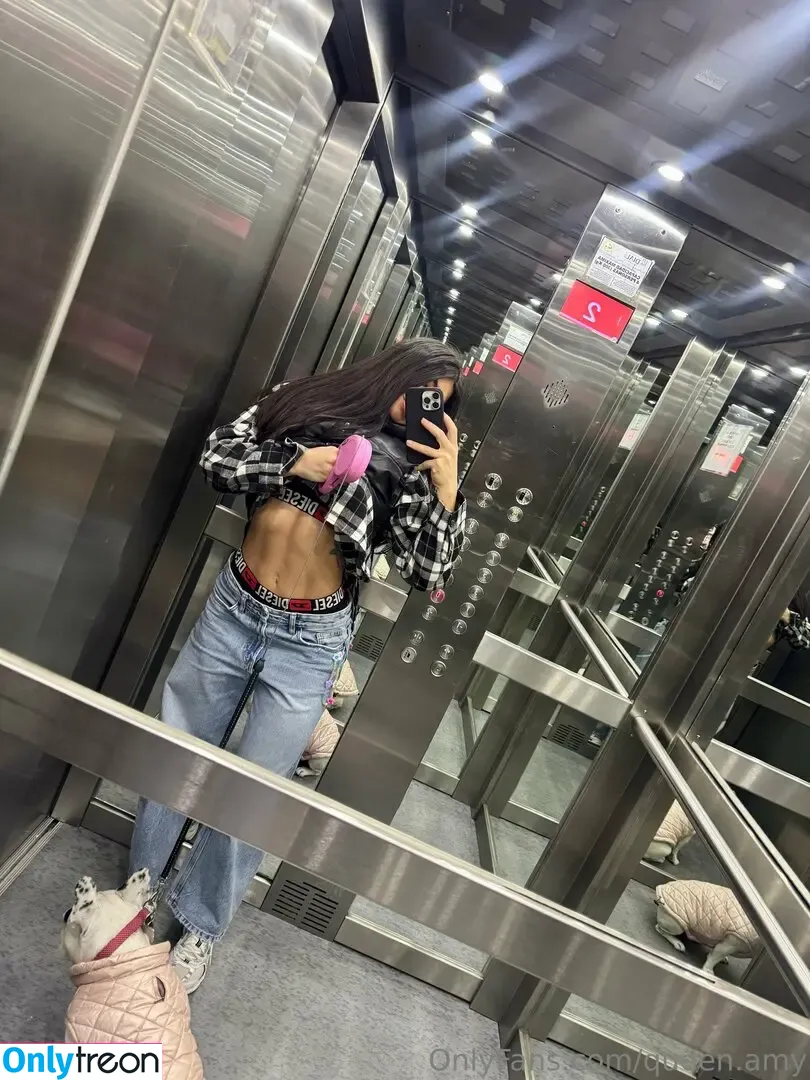 queen.amy nude photo #0621 (reallest_queen_ami)