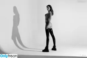 Queen Green / Queen_Green_of / _queen.green / queengreen.of nude photo #0010