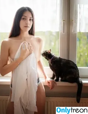 Queen_Ling_Ling / jazjassii / upnextwithjazjassii nude photo #0018