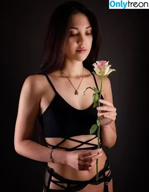 Queen_Ling_Ling / jazjassii / upnextwithjazjassii nude photo #0060