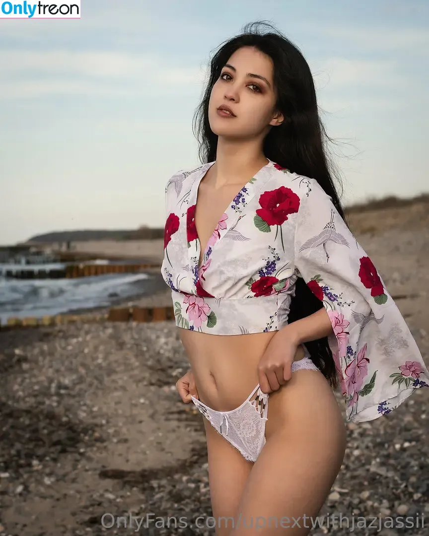 Queen_Ling_Ling nude photo #0092 (jazjassii / upnextwithjazjassii)