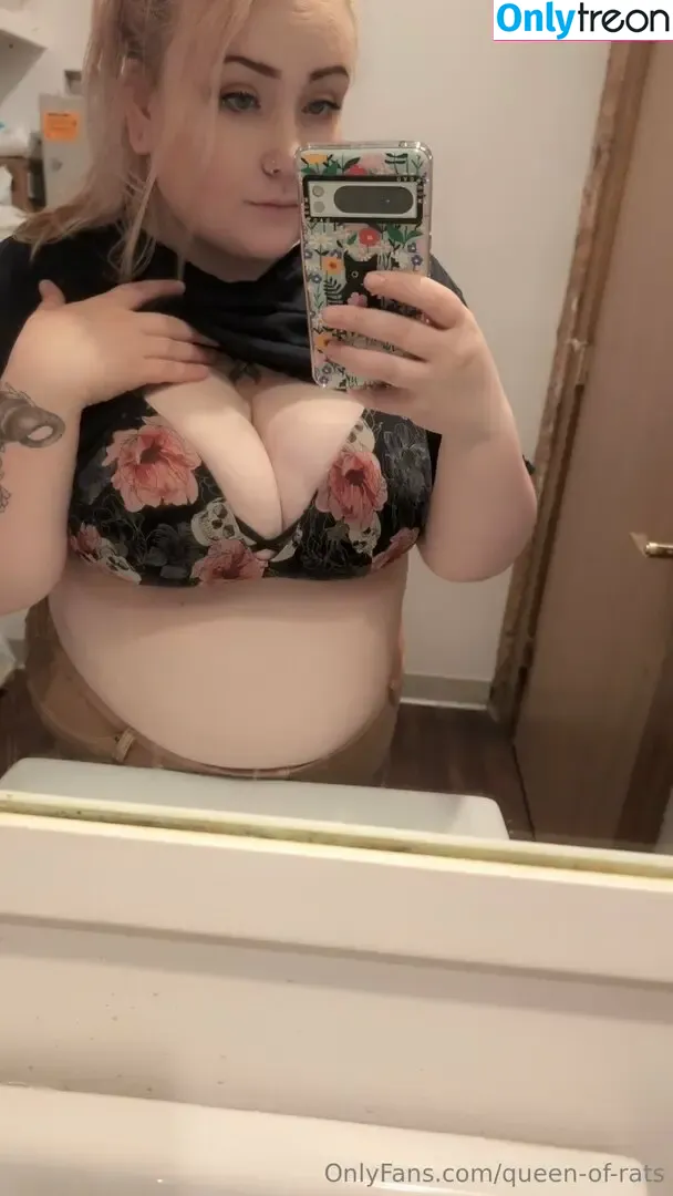queen-of-rats nude photo #0004 (queenofrats)