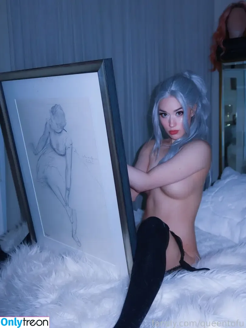 Queen Tofu nude photo #0304 (Tofu games / queen_tofu / tofu_games)