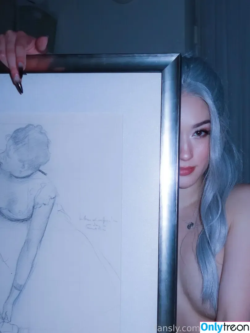 Queen Tofu nude photo #0308 (Tofu games / queen_tofu / tofu_games)