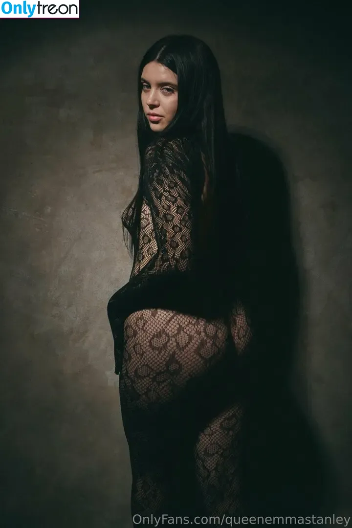 queenemmastanley nude photo #0085 (_queenempress)