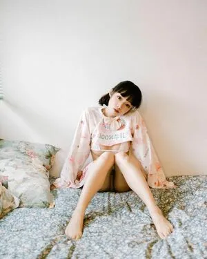 Queenie Lam / qq_lam_ nude photo #0044