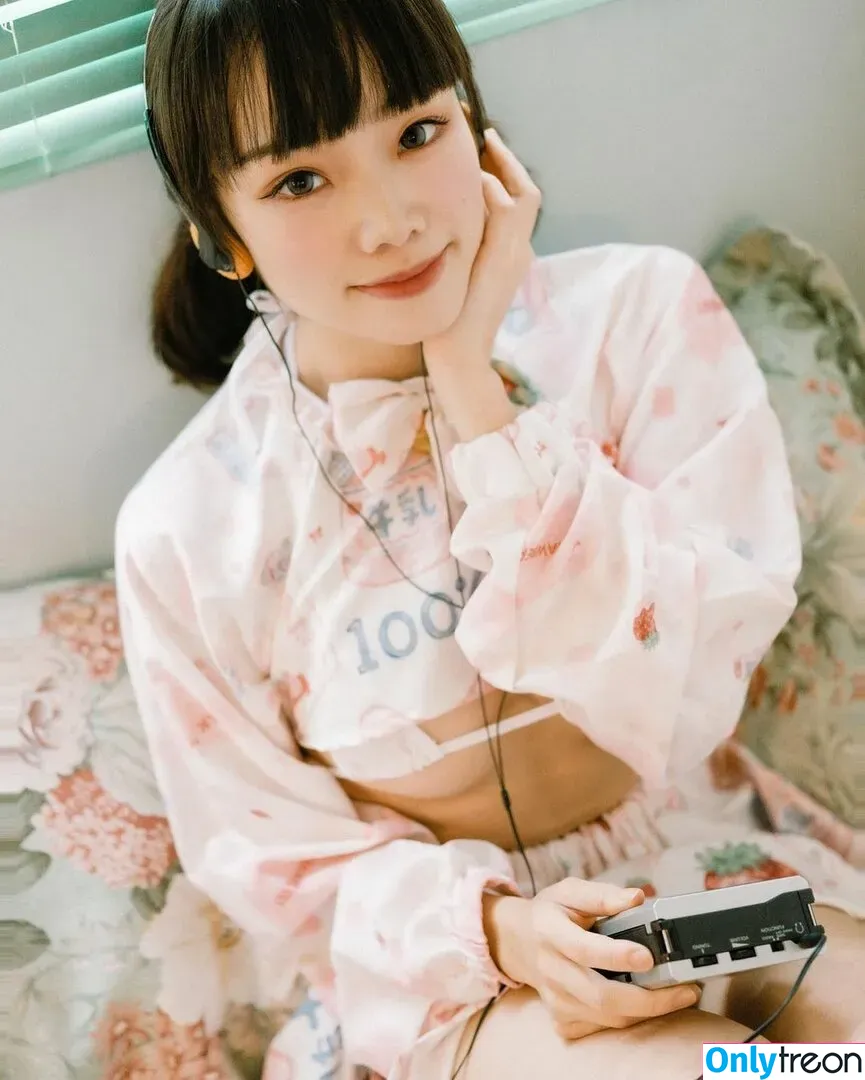 Queenie Lam nude photo #0049 (qq_lam_)