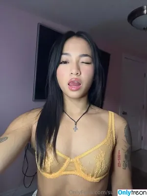 queeniefit / babyyblazee / fitbananasbyqueenie nude photo #0058