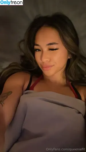 queeniefit / babyyblazee / fitbananasbyqueenie nude photo #0074