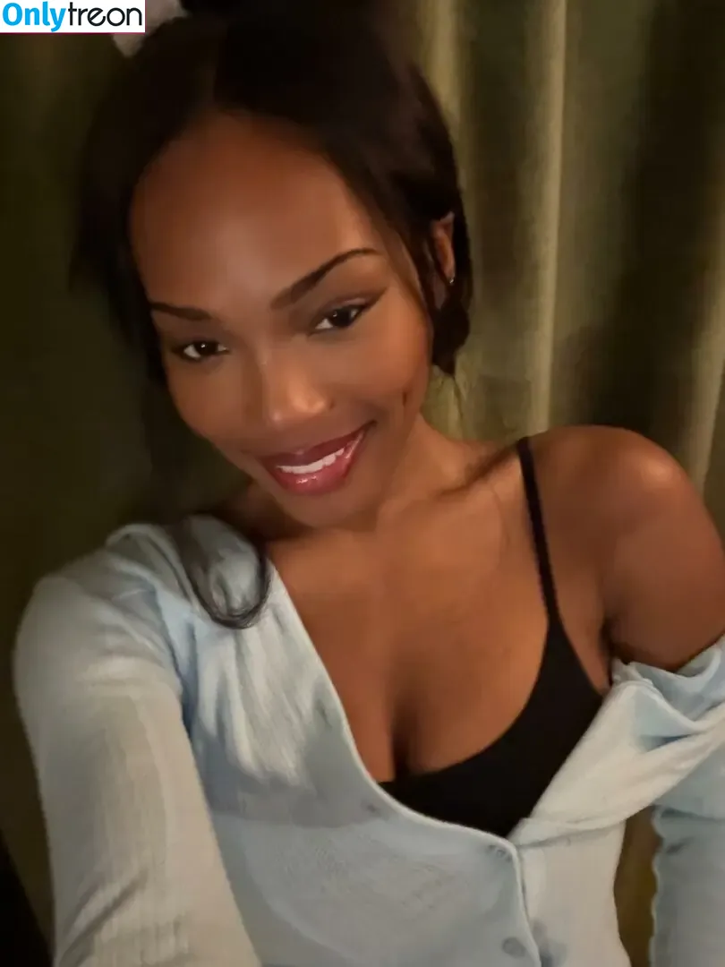 Quenlin Blackwell nude photo #0247 (quenblackwell)