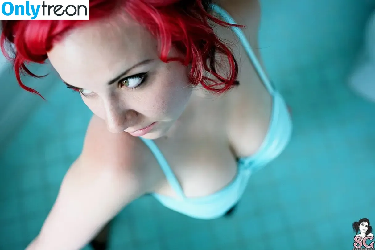 Quinne nude photo #0227 (quin.night / quinne_germain)
