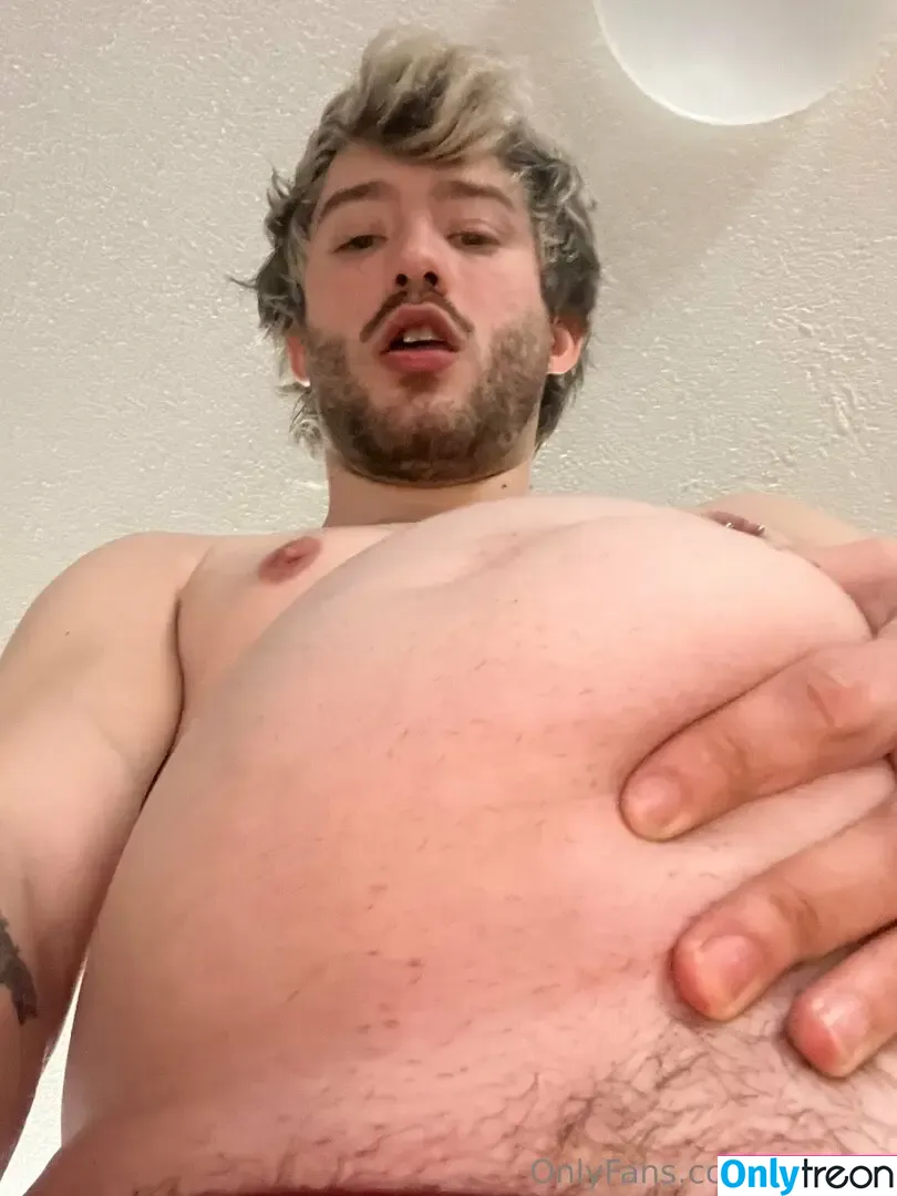 qwikboi nude photo #0026 (nerdroberts)