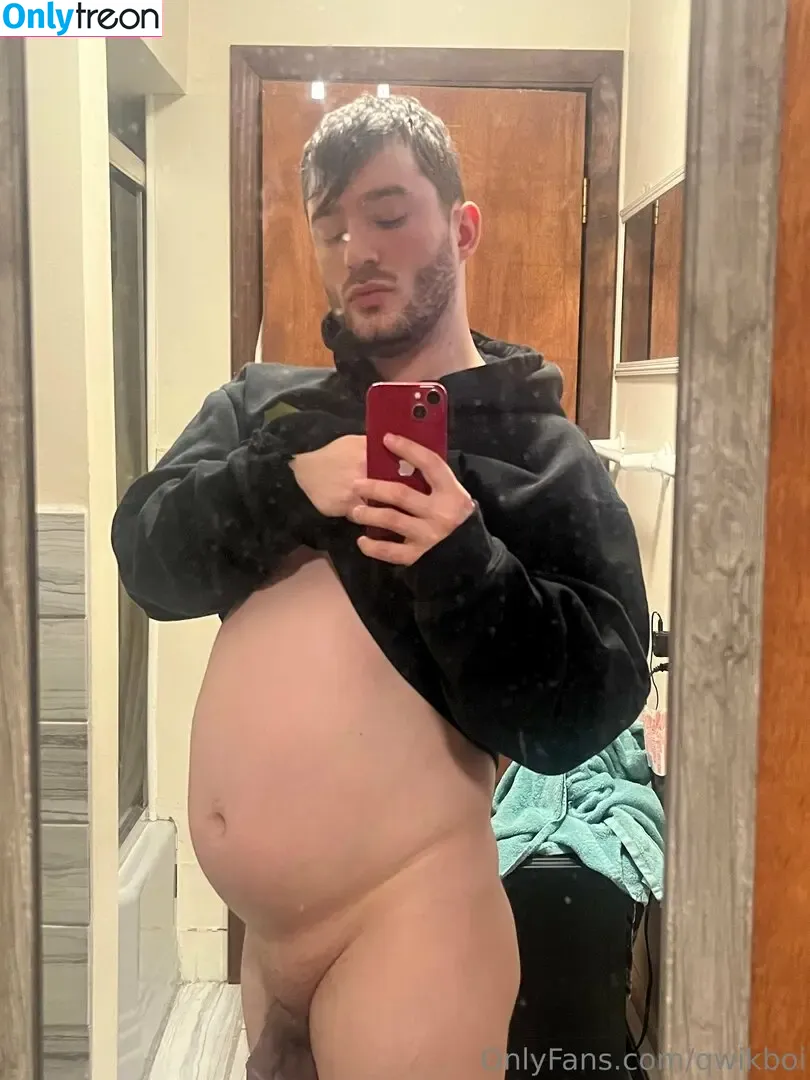 qwikboi nude photo #0079 (nerdroberts)
