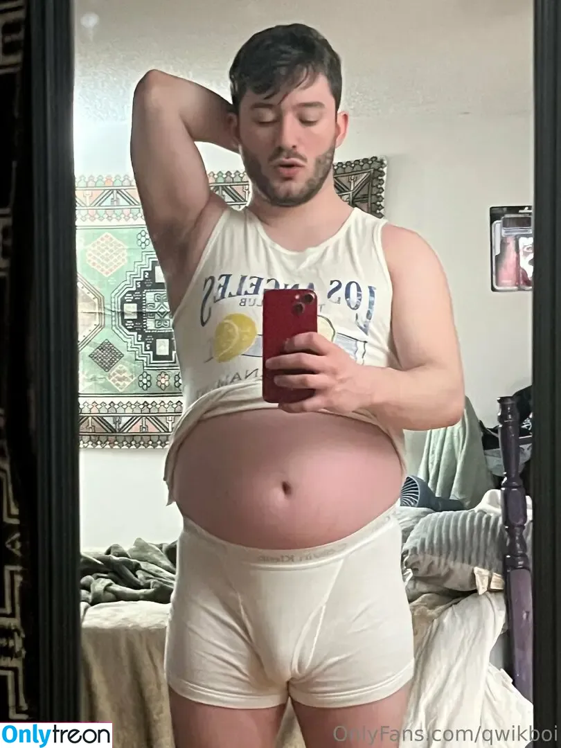 qwikboi nude photo #0086 (nerdroberts)