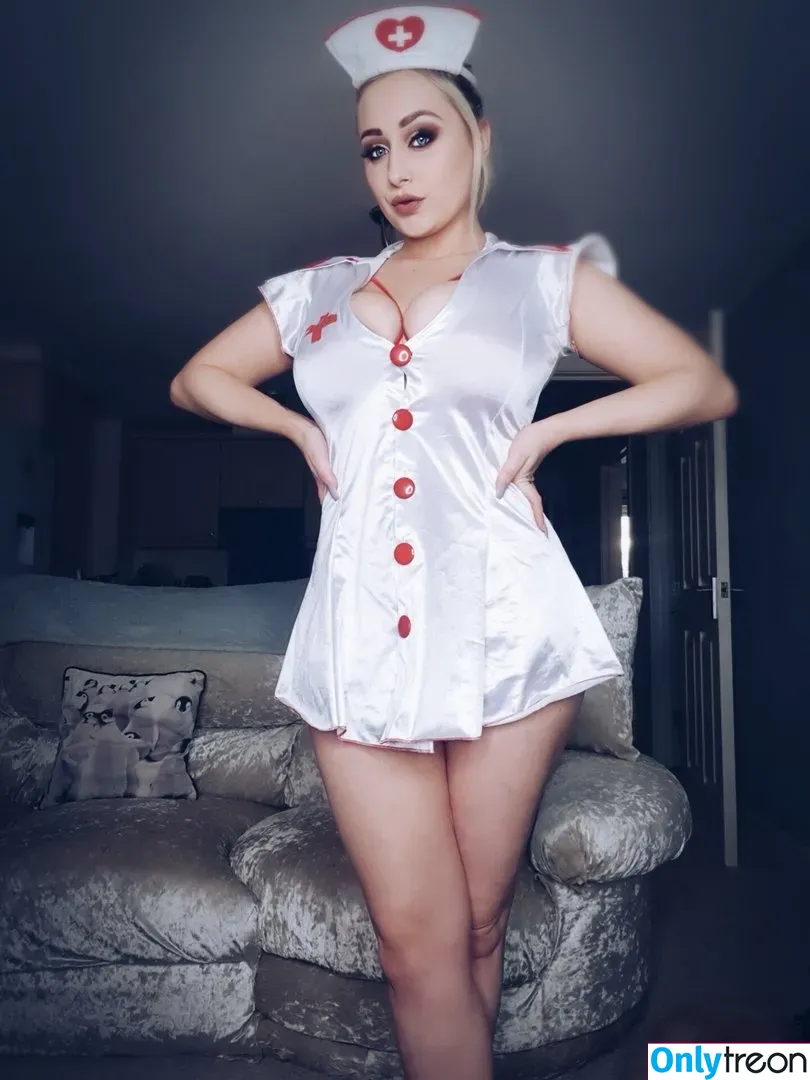 Rachael X nude photo #0038 (MissRachaelC / missrachaelcx / racheal.x)