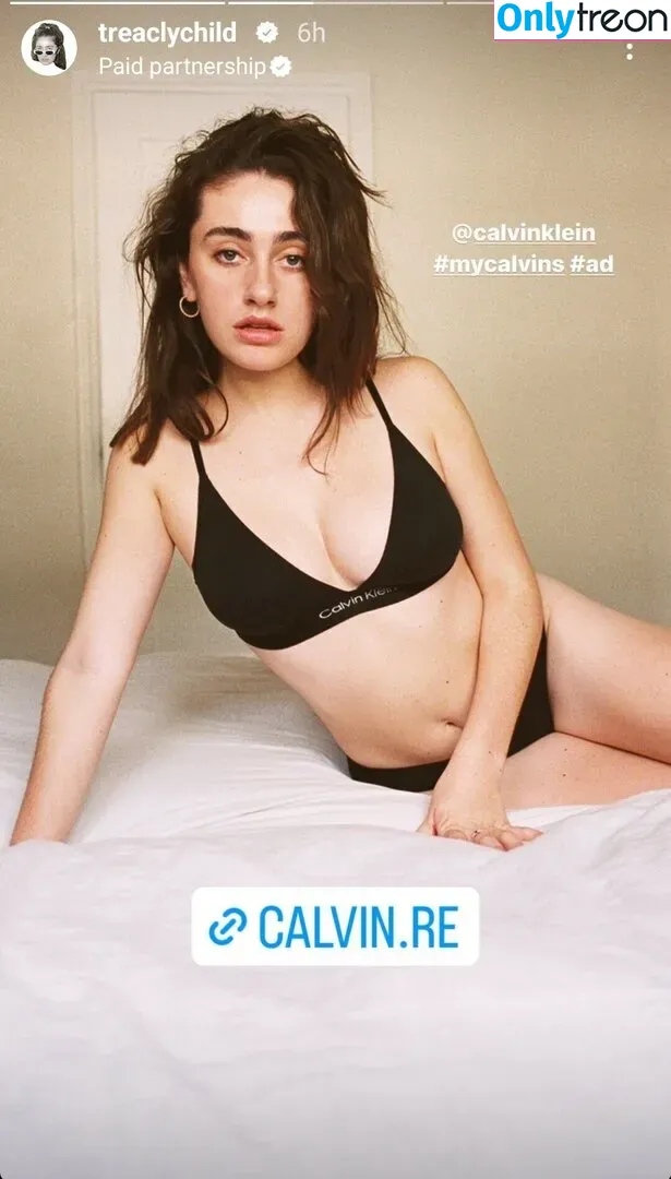Rachel Anne Sennott nude photo #0141 (treaclychild)