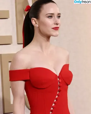Rachel Brosnahan (Marvelous Mrs. Maisel) / rachelbrosnahan nude photo #0007