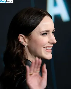 Rachel Brosnahan / Marvelous Mrs. Maisel / rachelbrosnahan nude photo #0635