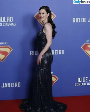 Rachel Brosnahan / Marvelous Mrs. Maisel / rachelbrosnahan nude photo #0813