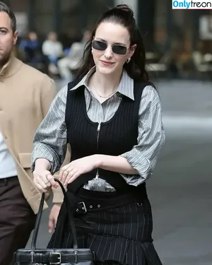 Rachel Brosnahan / Marvelous Mrs. Maisel / rachelbrosnahan nude photo #0825