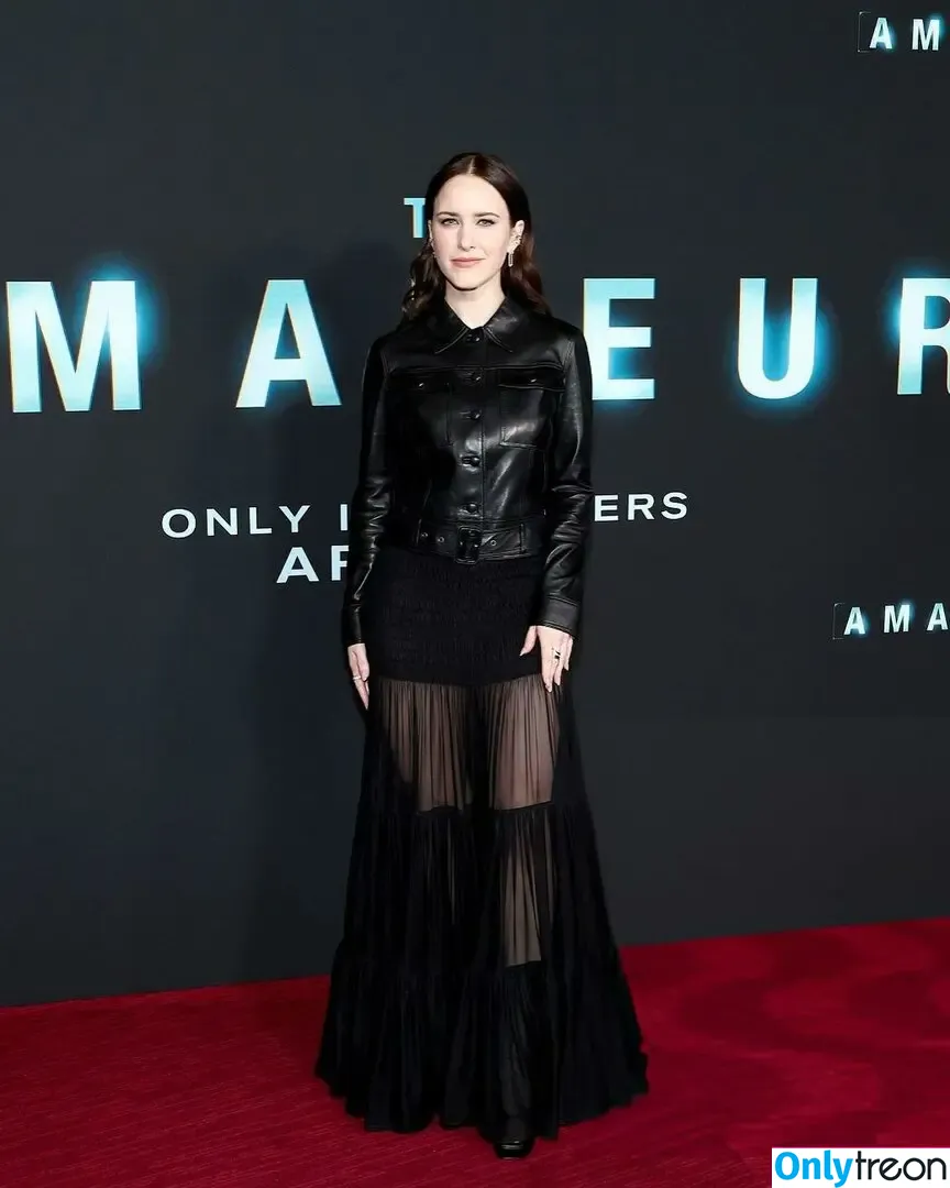 Rachel Brosnahan nude photo #0632 (Marvelous Mrs. Maisel / rachelbrosnahan)