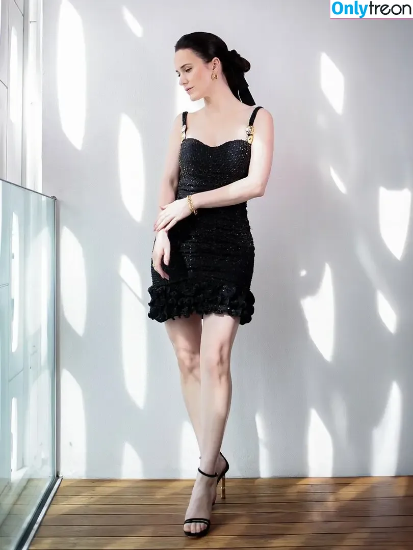 Rachel Brosnahan nude photo #0805 (Marvelous Mrs. Maisel / rachelbrosnahan)