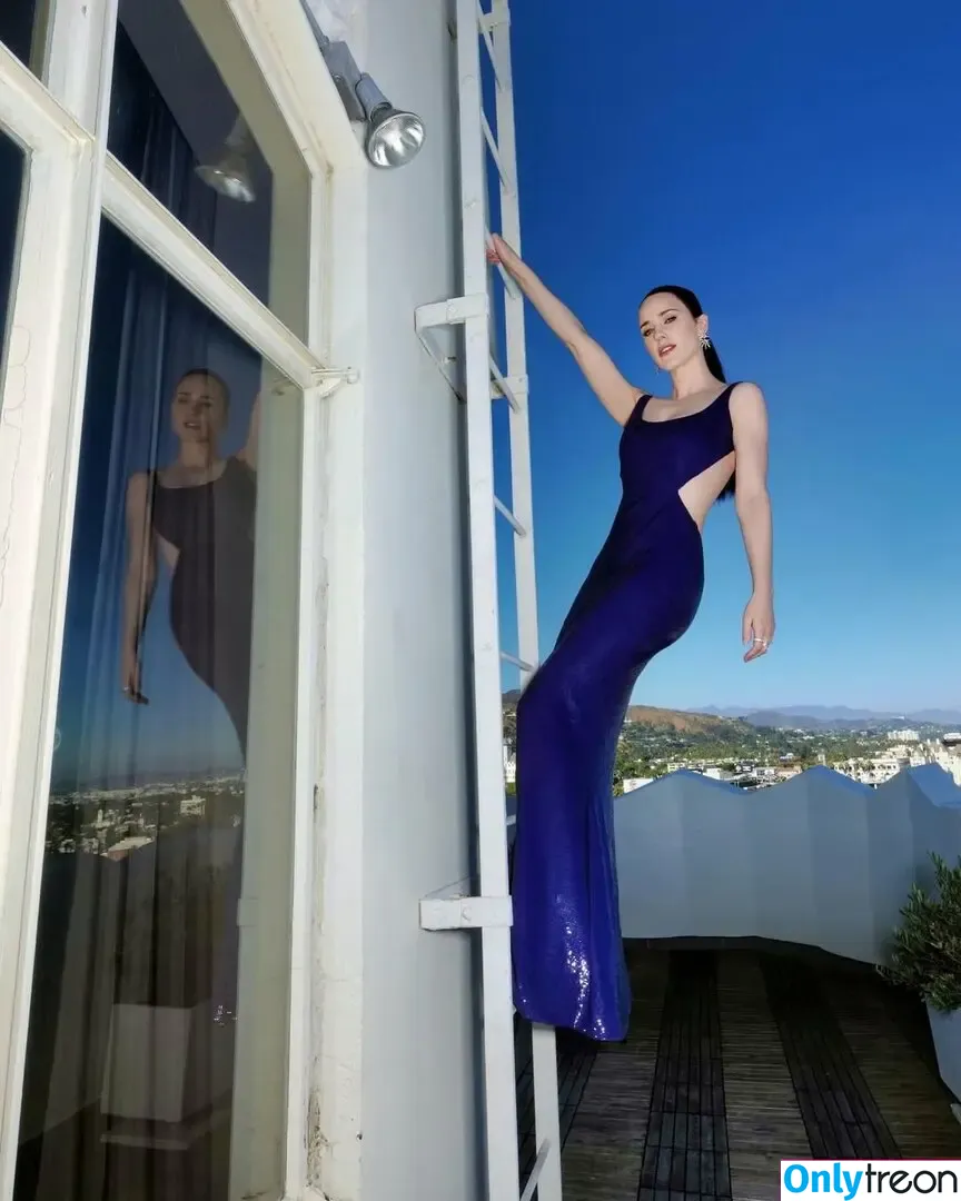 Rachel Brosnahan nude photo #0947 (Marvelous Mrs. Maisel / rachelbrosnahan)