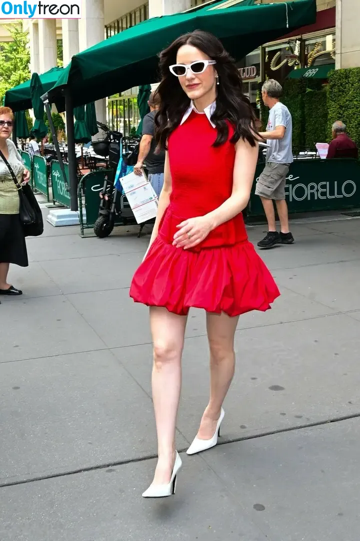 Rachel Brosnahan nude photo #0989 (Marvelous Mrs. Maisel / rachelbrosnahan)