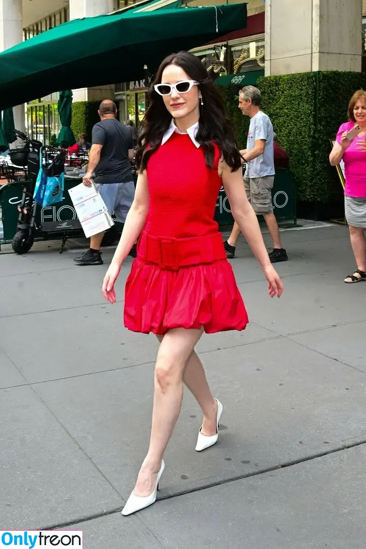 Rachel Brosnahan nude photo #0990 (Marvelous Mrs. Maisel / rachelbrosnahan)