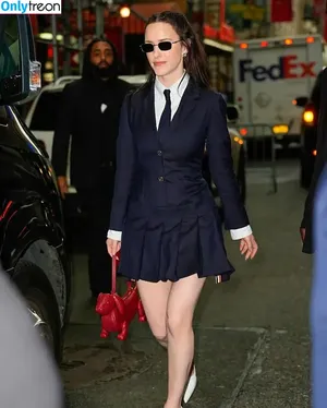 Rachel Brosnahan / Marvelous Mrs. Maisel / rachelbrosnahan nude photo #1002