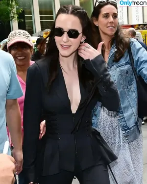 Rachel Brosnahan / Marvelous Mrs. Maisel / rachelbrosnahan nude photo #1013
