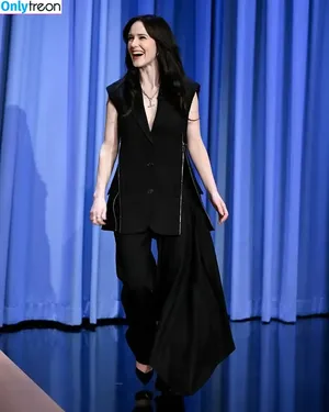 Rachel Brosnahan / Marvelous Mrs. Maisel / rachelbrosnahan nude photo #1082
