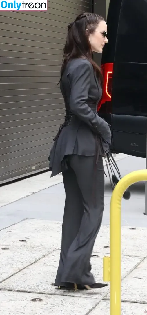 Rachel Brosnahan nude photo #1039 (Marvelous Mrs. Maisel / rachelbrosnahan)