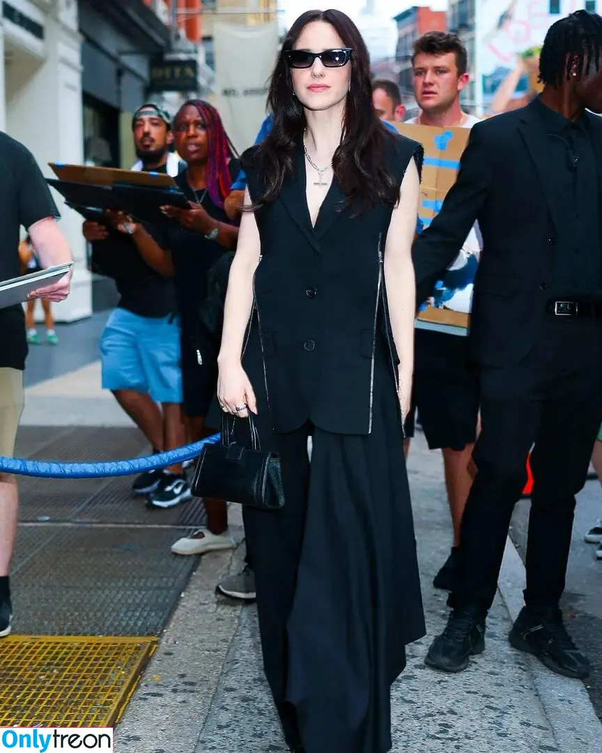 Rachel Brosnahan nude photo #1071 (Marvelous Mrs. Maisel / rachelbrosnahan)