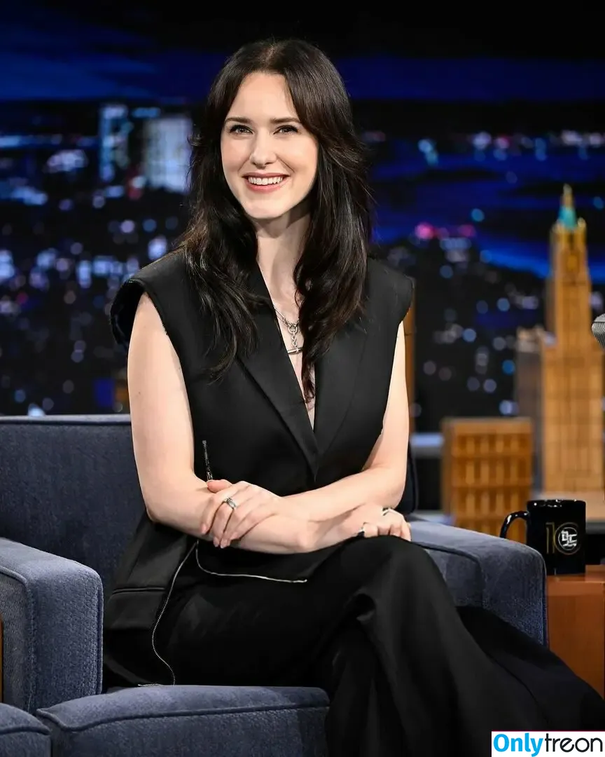 Rachel Brosnahan nude photo #1086 (Marvelous Mrs. Maisel / rachelbrosnahan)
