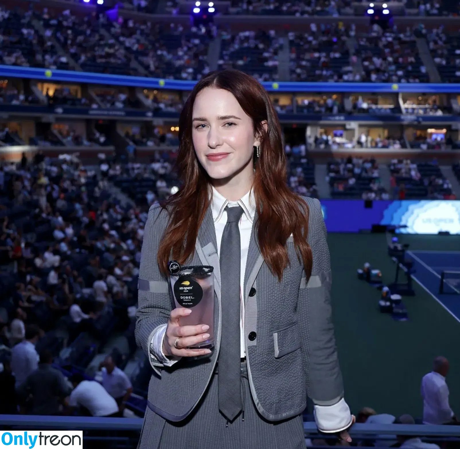 Rachel Brosnahan nude photo #1113 (Marvelous Mrs. Maisel / rachelbrosnahan)