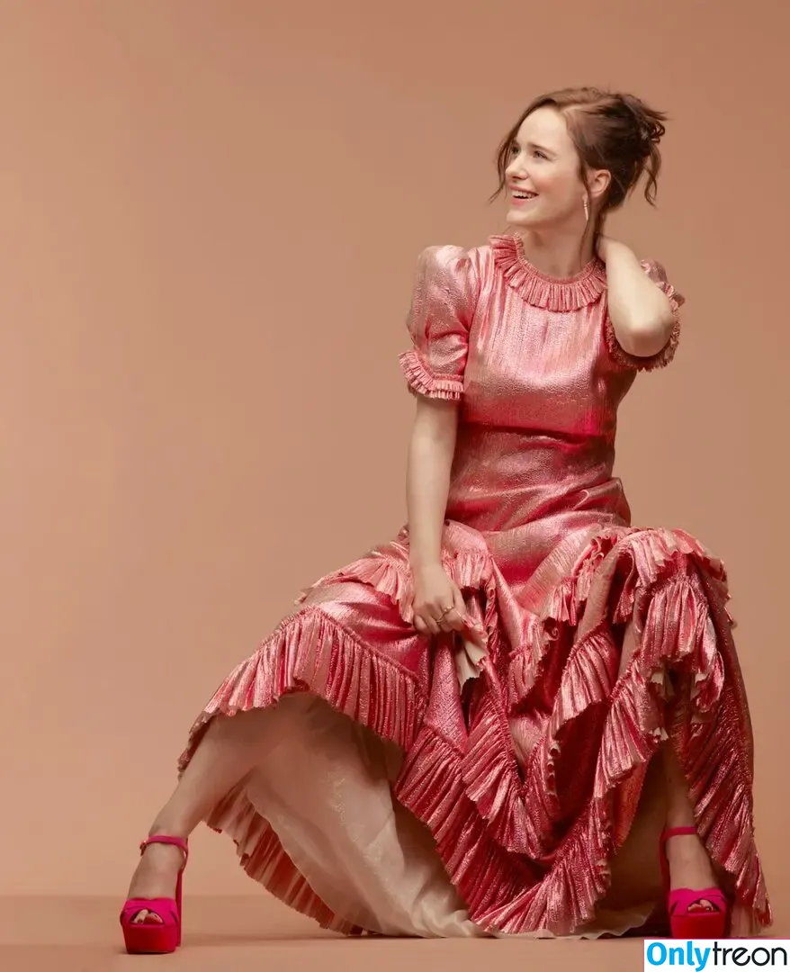 Rachel Brosnahan nude photo #1114 (Marvelous Mrs. Maisel / rachelbrosnahan)